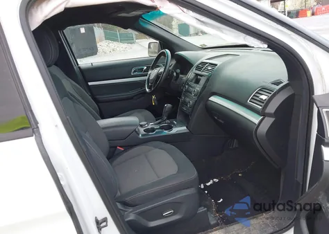 2016 Ford Explorer Xlt z USA, uszkodzony, nr VIN 1FM5K8D88GGA77467